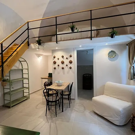 Il Cortiletto Apartment